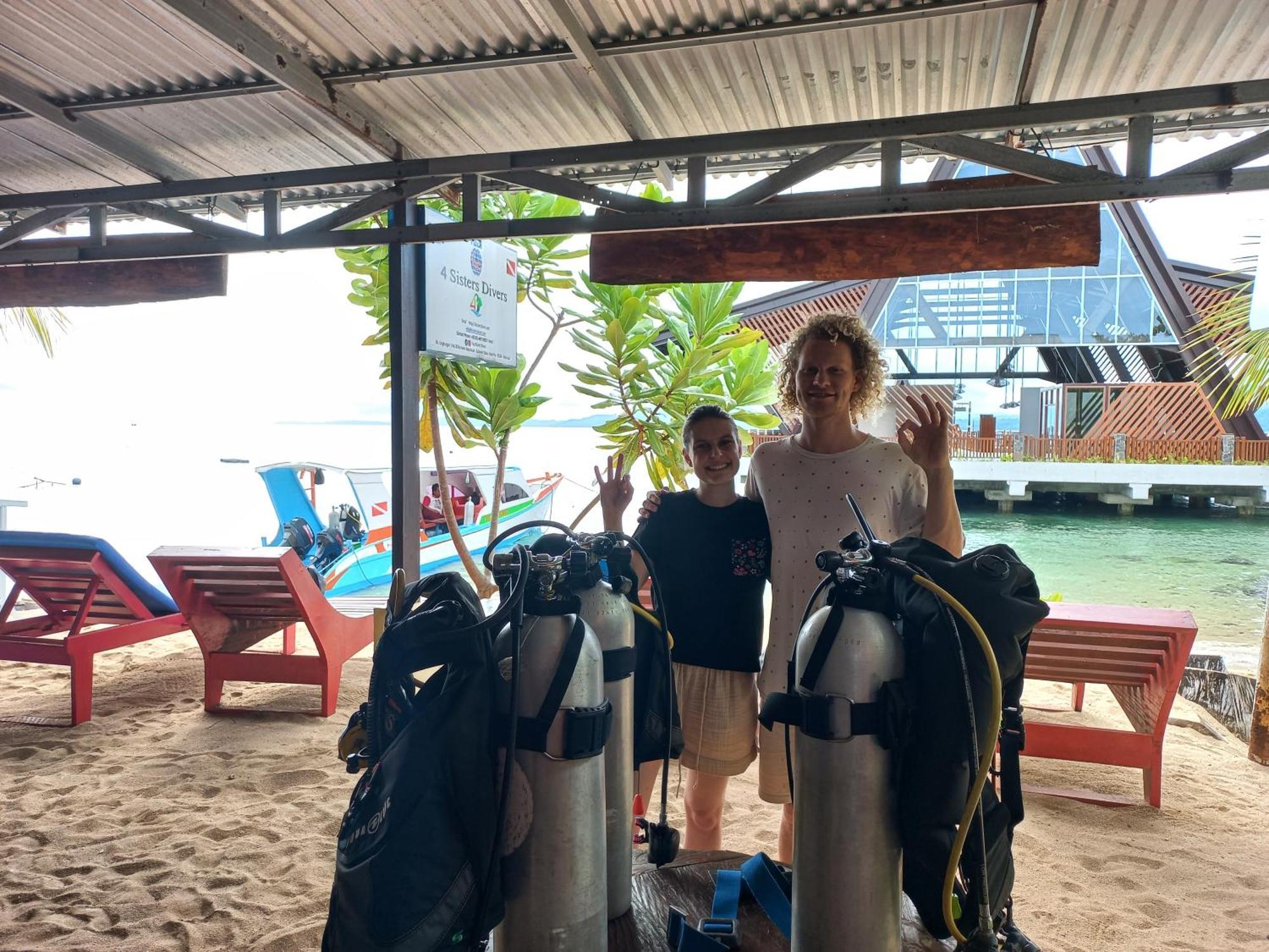 4 Sisters Divers Bunaken Bagian luar foto
